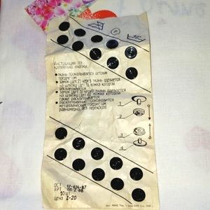 Plastic buttons snap press studs & sewing needles